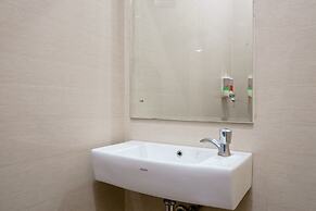 RedDoorz Plus @ Point Phila Cihampelas