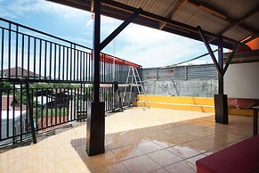 RedDoorz near Mall Abepura