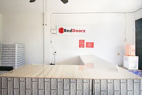 RedDoorz near Mall Abepura