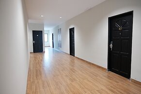 RedDoorz Plus near Ferry Terminal Batam Center