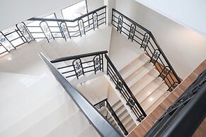 RedDoorz Plus near Ferry Terminal Batam Center