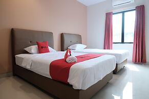 RedDoorz Plus near Ferry Terminal Batam Center