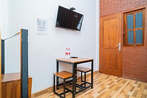 RedDoorz Syariah @ Selomangleng Kediri