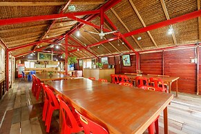 RedDoorz Syariah @ Sumur Tiga Beach Sabang