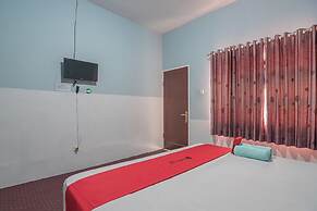 RedDoorz near Happy Farm Ciwidey