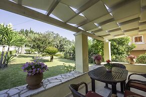 Miltiadis Apartments