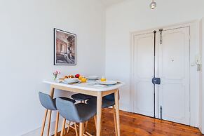 Alcântara River Stays