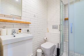 Alcântara River Stays