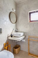 Carvoeira Surf & Family Villa