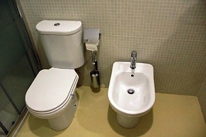 Bright Apartment in Entrecampos