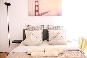 Old Lisbon - Graça Overview Point