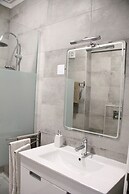 Old Lisbon - Graça Overview Point