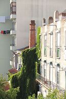 Old Lisbon - Graça Overview Point