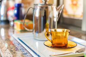 Blue Pearl Apartments