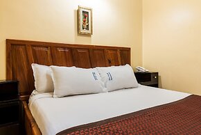 Blue Pearl Apartments