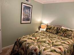 Seascape 2314 2 Bedroom Condo by RedAwning