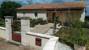 Chambre & Table d'hotes Nontron - Le clos de Rapevache