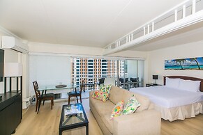 Ilikai Tower One Bedroom Lagoon View Waikiki Condos With Lanai & Free 