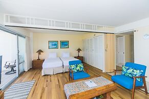 Ilikai Tower One Bedroom Lagoon View Waikiki Condos With Lanai & Free 
