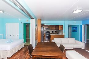 Ilikai Tower 1934 Condo with Fully Equipped Kitchen - Great for longer