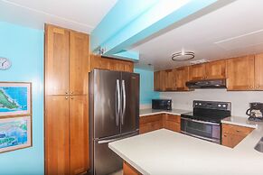 Ilikai Tower 1934 Condo with Fully Equipped Kitchen - Great for longer