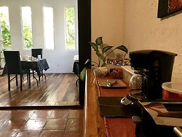 Embarcadero Maya B&B