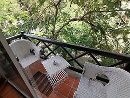 Embarcadero Maya B&B