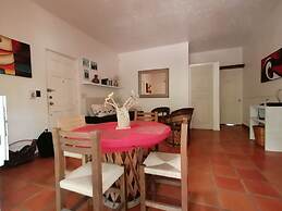 Embarcadero Maya B&B