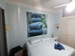 Embarcadero Maya B&B