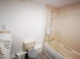 McDonald Road Apartment