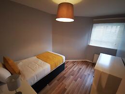 McDonald Road Apartment