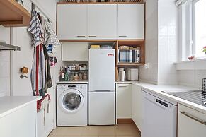 Casa Oliveira - Alvalade by the Metro