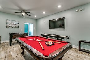 Together Resorts Cherry Grove Resort at 5405 A N Ocean Blvd