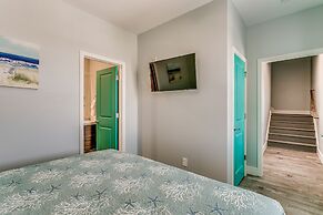 Together Resorts Cherry Grove Resort at 5405 B N Ocean Blvd