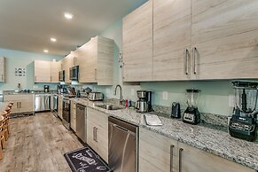 Together Resorts Cherry Grove Resort at 5405 B N Ocean Blvd