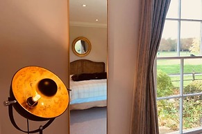 The Midsummer Common - Modern & Spacious 2bdr House With Garden