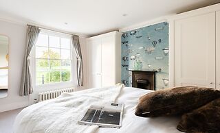 The Midsummer Common - Modern & Spacious 2bdr House With Garden