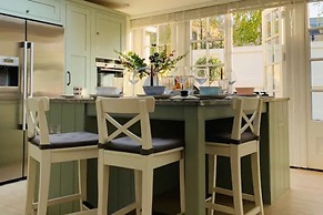 The Midsummer Common - Modern & Spacious 2bdr House With Garden