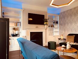 The Midsummer Common - Modern & Spacious 2bdr House With Garden