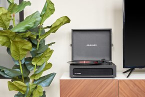 Kasa Cadillac Square Detroit