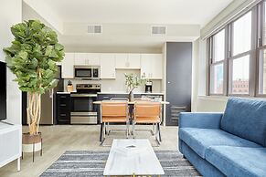 Kasa Cadillac Square Detroit