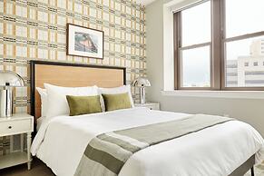 Kasa Cadillac Square Detroit