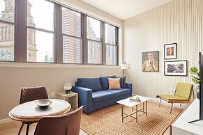 Kasa Cadillac Square Detroit