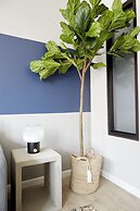 Kasa Cadillac Square Detroit