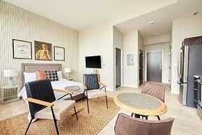 Kasa Cadillac Square Detroit