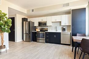 Kasa Cadillac Square Detroit