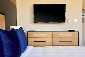 Kasa Cadillac Square Detroit