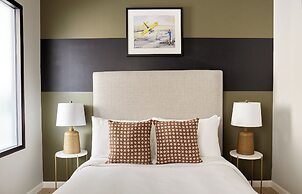 Kasa Cadillac Square Detroit