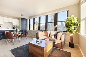 Kasa Cadillac Square Detroit