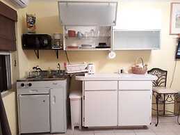 Bermuda Connections Guest House